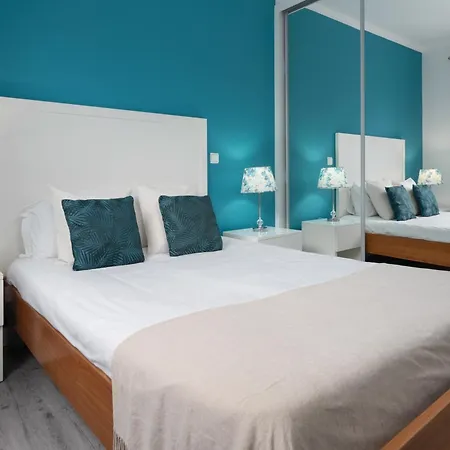 Apartment Ajuda VI By An Island Apart *